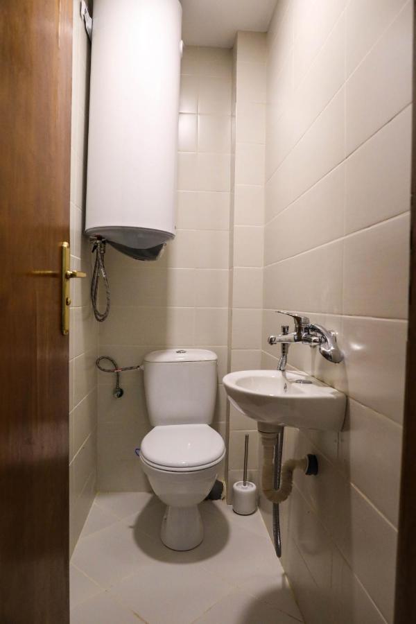 Krichim Apartments,Three-Bedroom, Large Apartment, Top Center Sofia Exterior foto